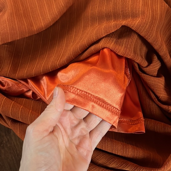SOLD ✨Burnt orange dress 🍊 - Picture 6 of 7